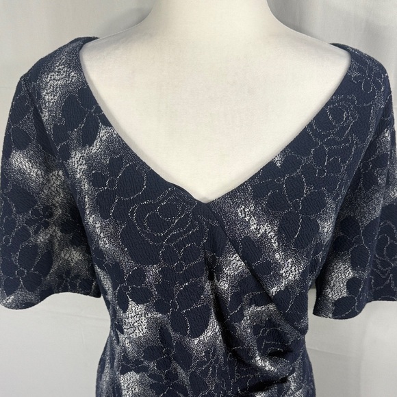 Adrianna Papell Navy and White Floral Midi Dress Size 14W - Picture 3 of 13